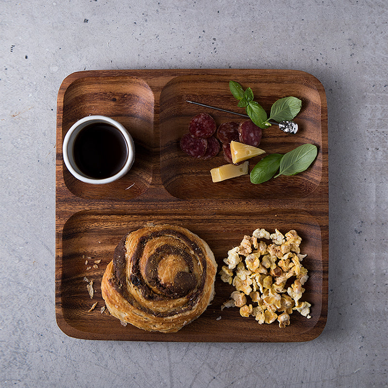 Wood split breakfast plate