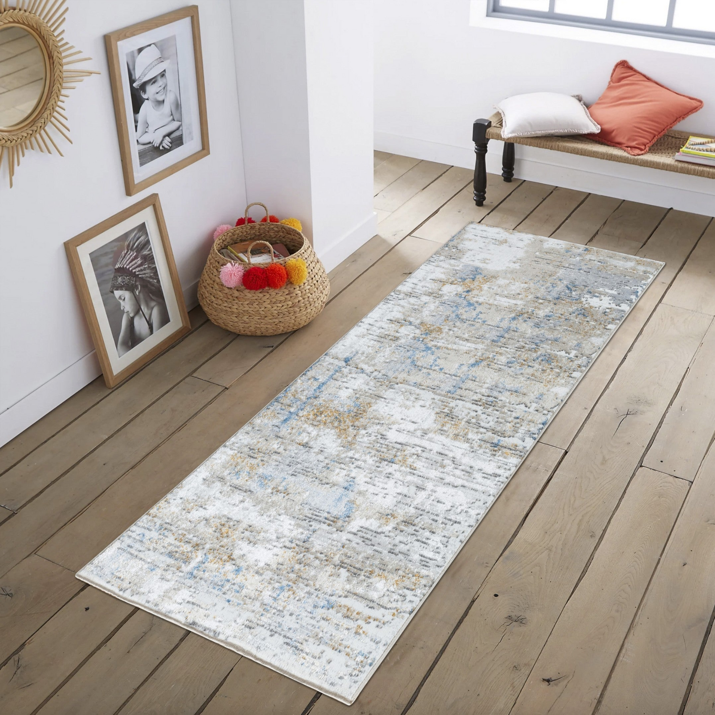 Textures GC_ART2005 Multi 2 ft. 7 in. x 7 ft. Area Rug