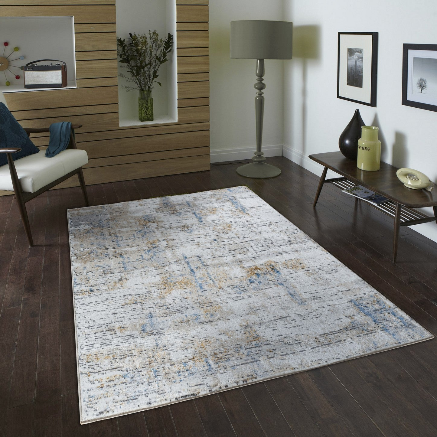 Textures GC_ART2005 Multi 2 ft. 7 in. x 7 ft. Area Rug